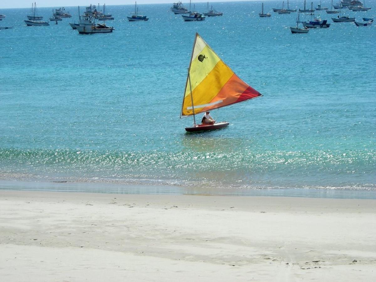 El Merlin - Cabo Blanco Hotell Eksteriør bilde